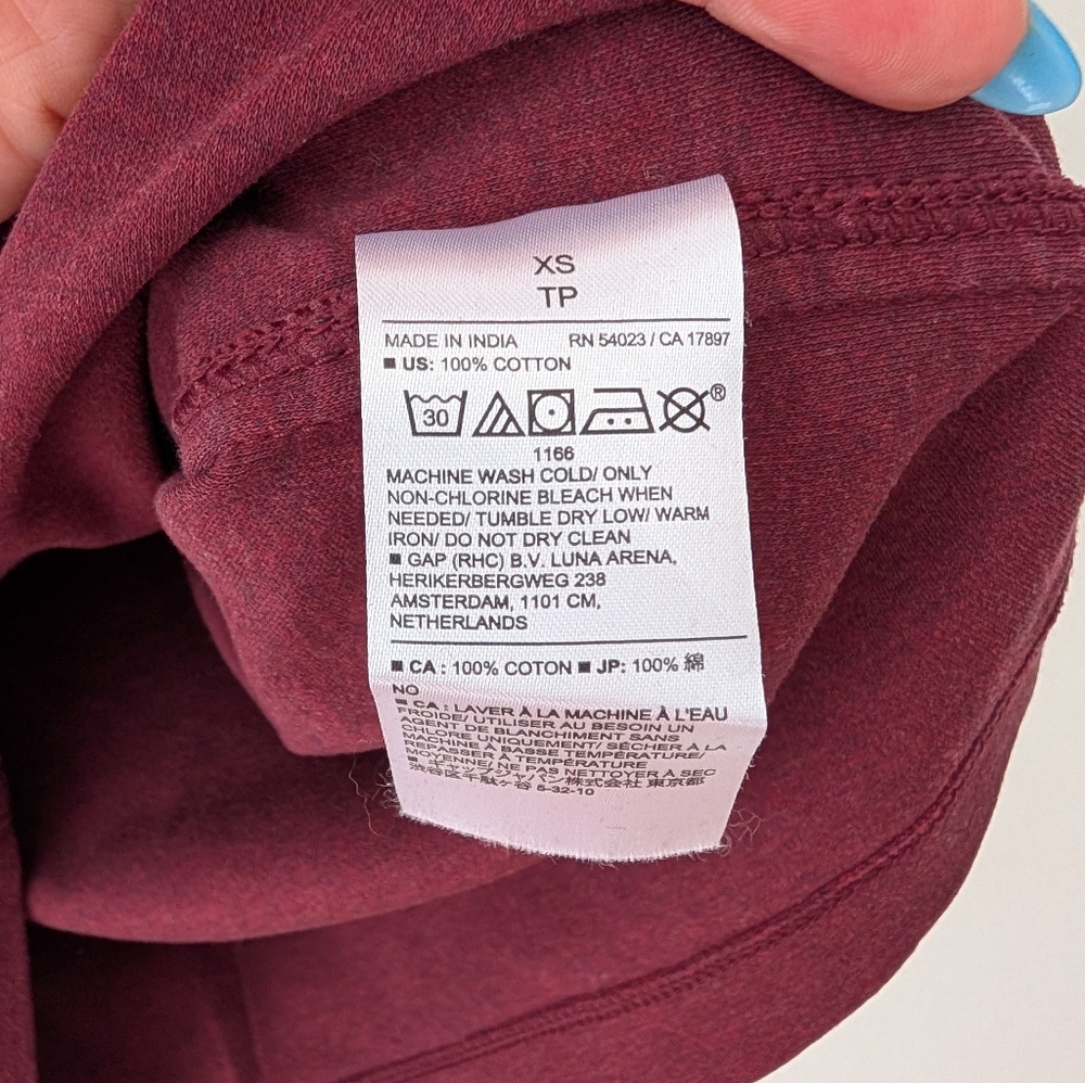 NWOT Banana Republic Luxe Touch Performance Tee - XS - Picture 4 of 5